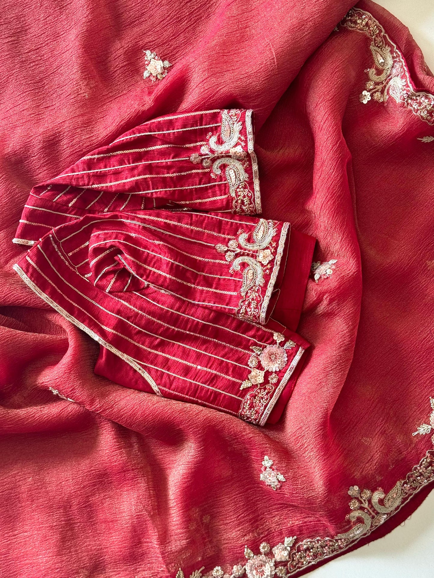 Naveli Red Saree