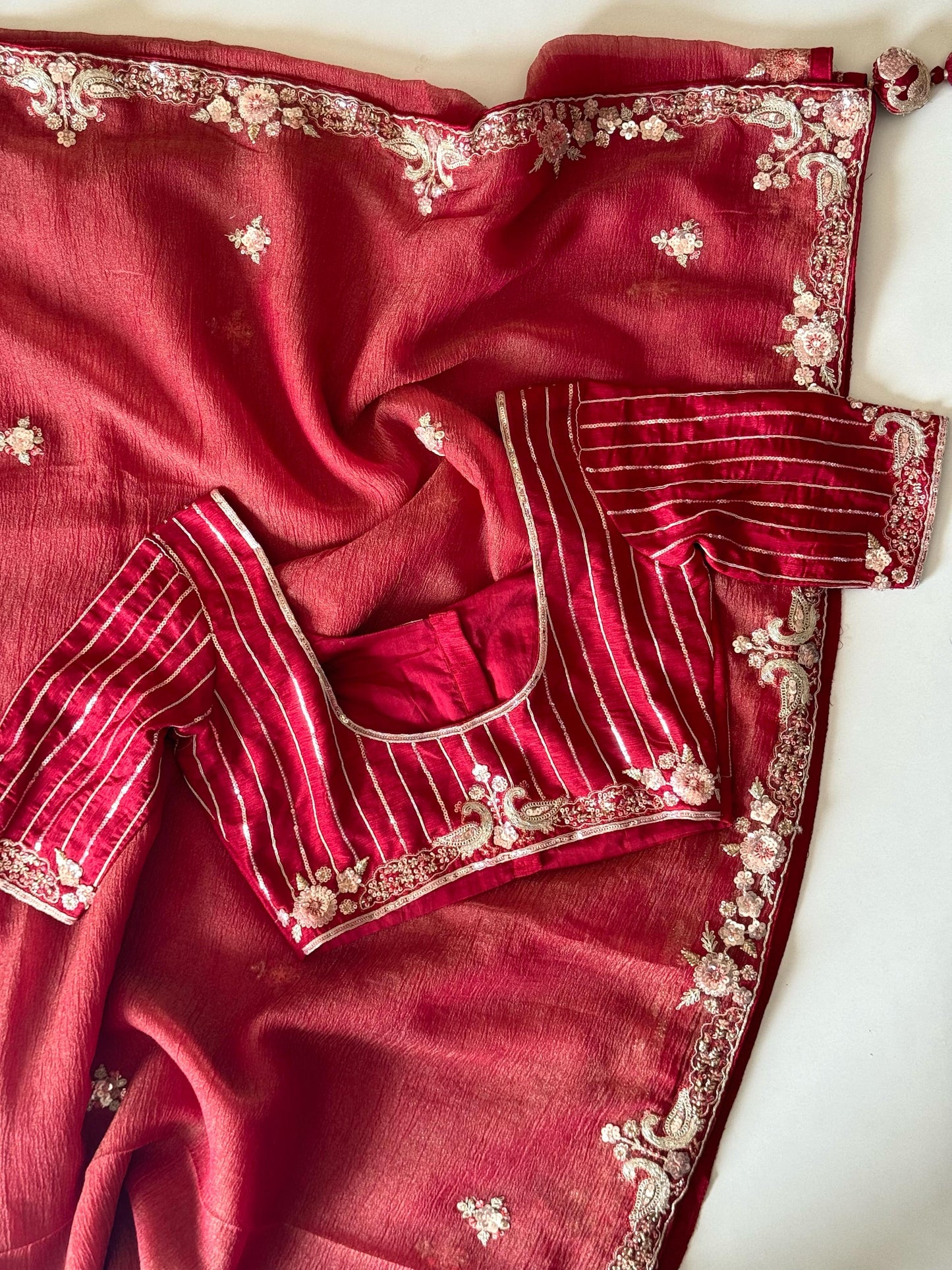 Naveli Red Saree